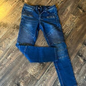 Almost New Stretchy Men’s Jeans, 32W